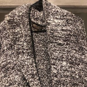 Barefoot dreams robe